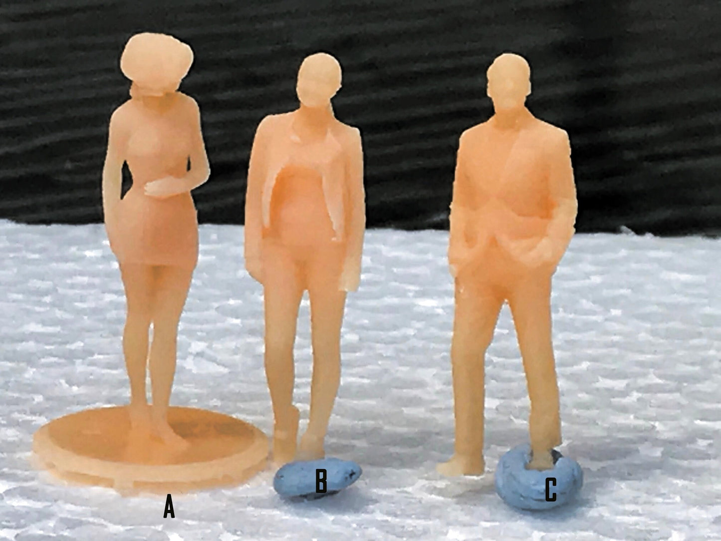 1:64 Scale Miniature People - Resin / unpainted - great for Dioramas / Hot Wheels - Made in the USA