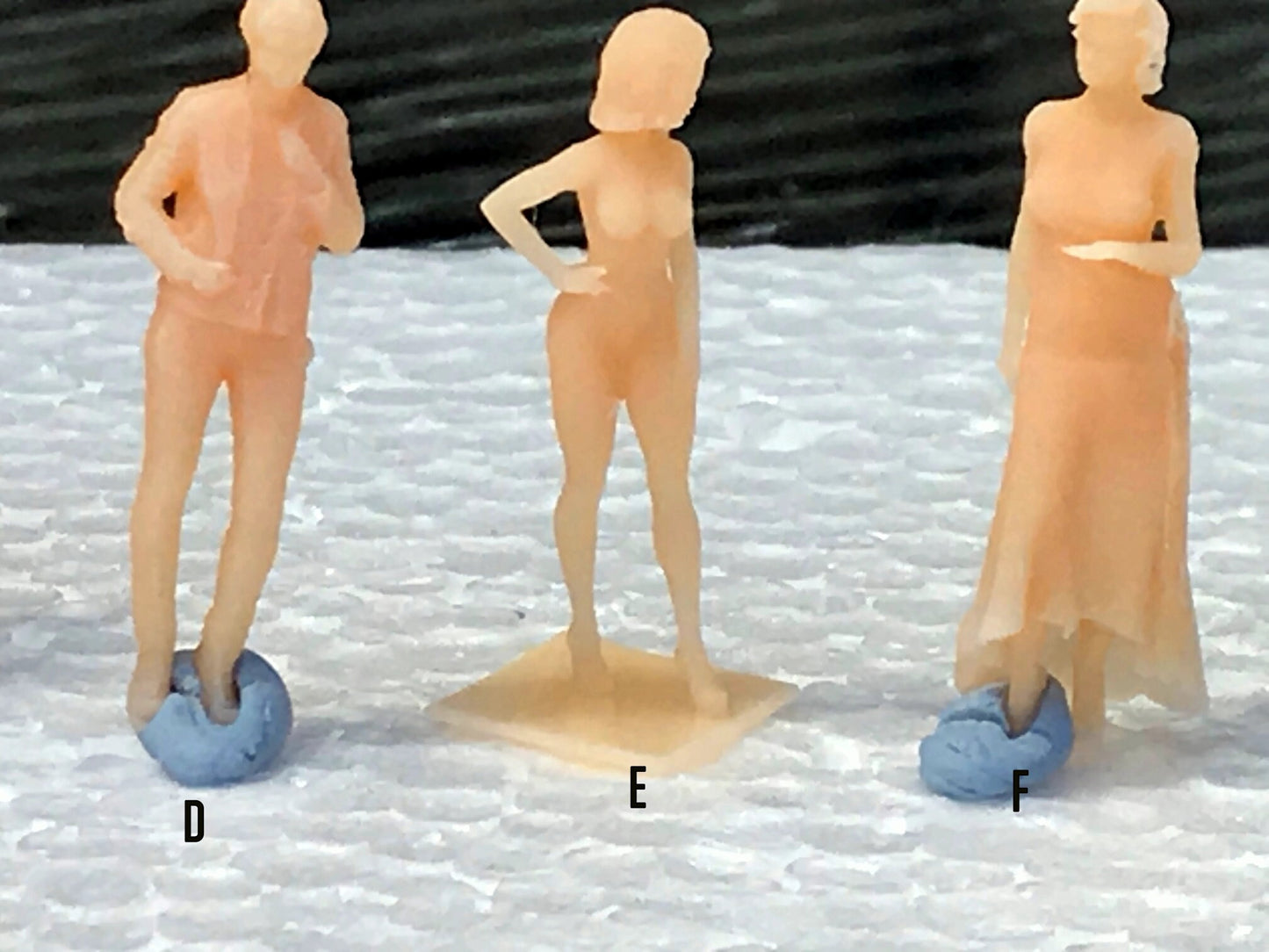 1:64 Scale Miniature People - Resin / unpainted - great for Dioramas / Hot Wheels - Made in the USA