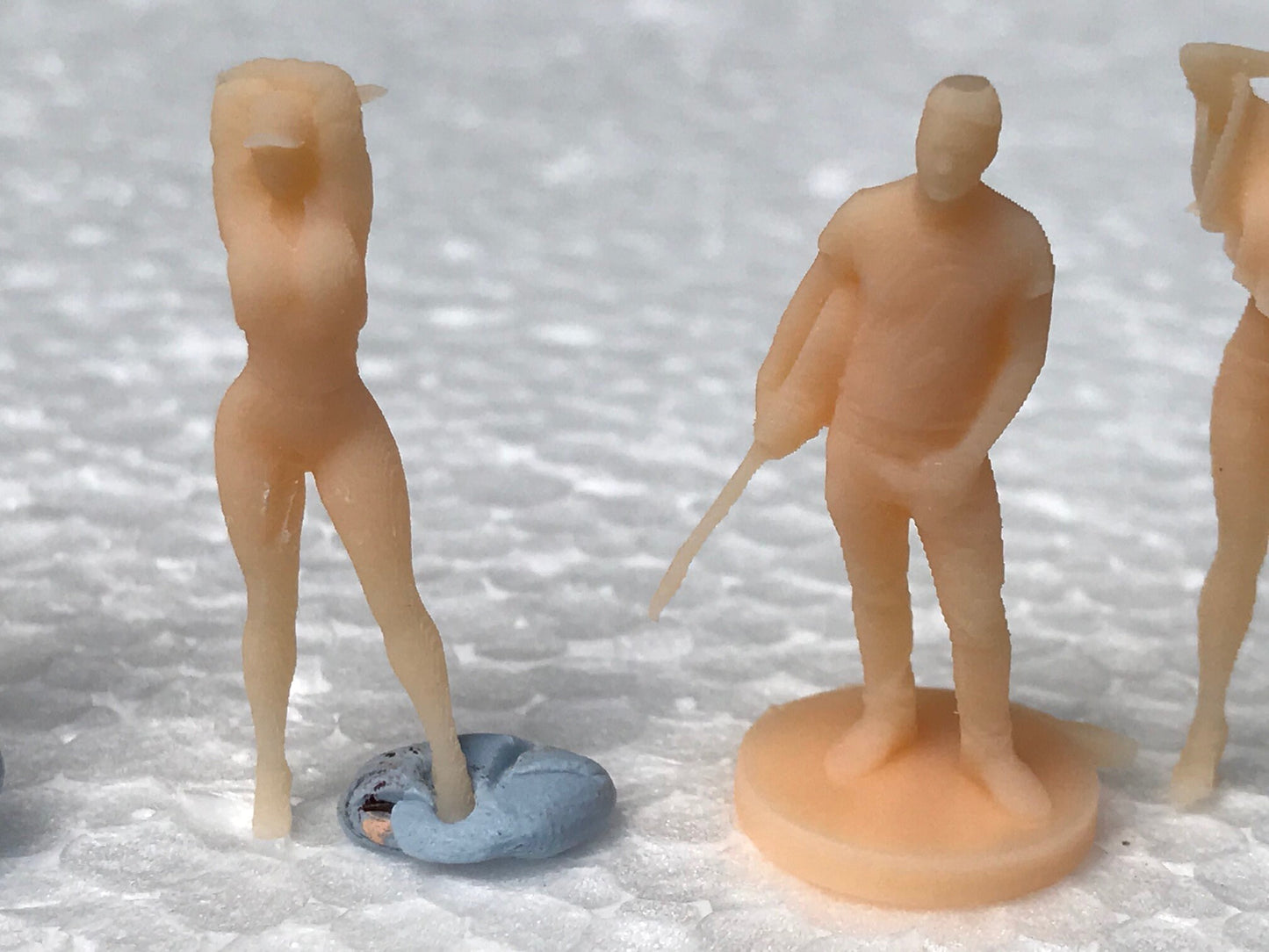1:64 Scale Miniature People Group 2 - Resin / unpainted - great for Dioramas / Hot Wheels - Made in the USA
