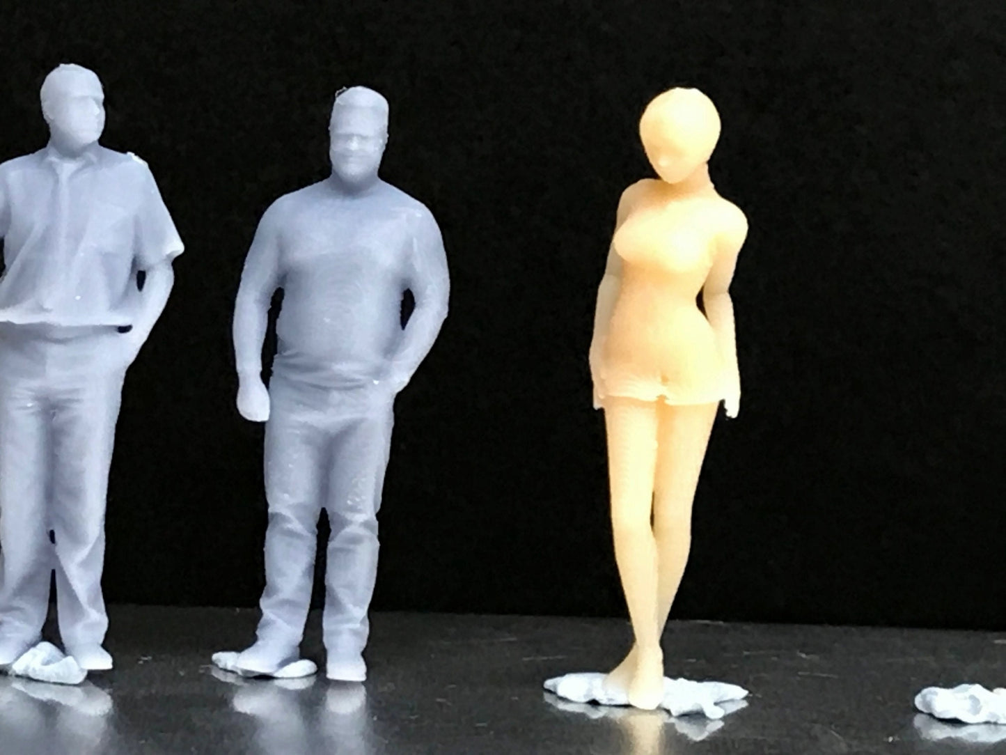 1:64 Scale Miniature People - Resin / unpainted - great for Dioramas / Hot Wheels - Made in the USA GROUP 17