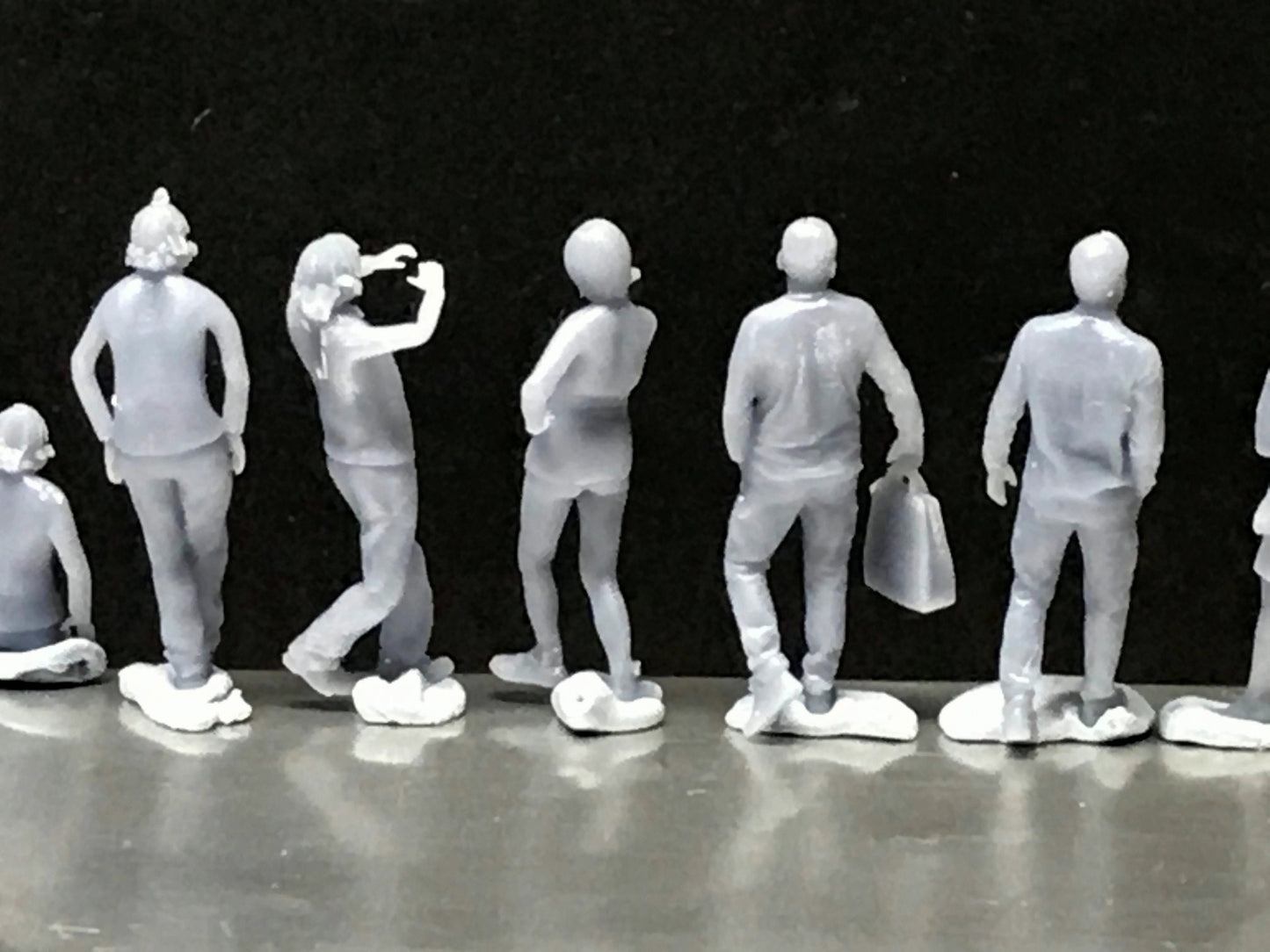 1:64 Scale Miniature People - Resin / unpainted - great for Dioramas / Hot Wheels - Made in the USA GROUP 54 - Miniature Figures