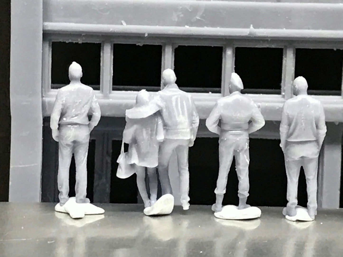 1:64 Scale Miniature People - Resin / unpainted - great for Dioramas / Hot Wheels - Made in the USA GROUP 73 - Miniature Figures