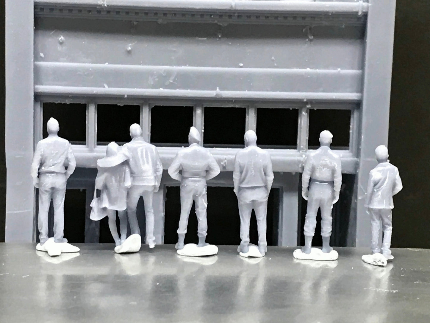 1:64 Scale Miniature People - Resin / unpainted - great for Dioramas / Hot Wheels - Made in the USA GROUP 73 - Miniature Figures