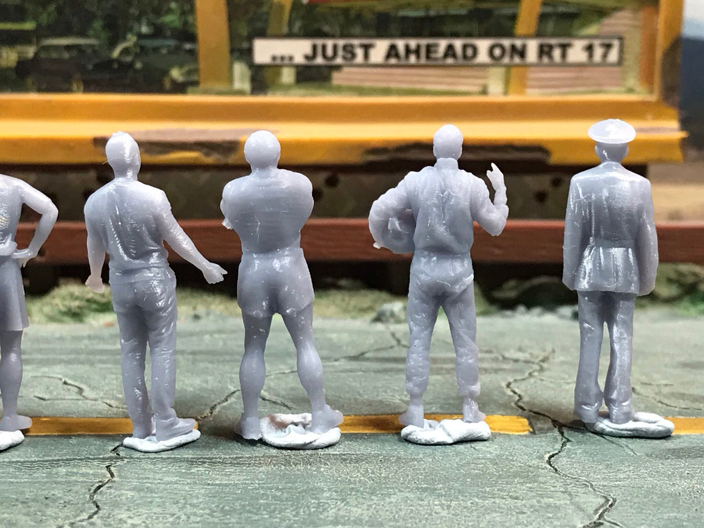 1:64 Scale Miniature People - Resin / unpainted - great for Dioramas / Hot Wheels - Made in the USA GROUP 80 - Miniature Figures