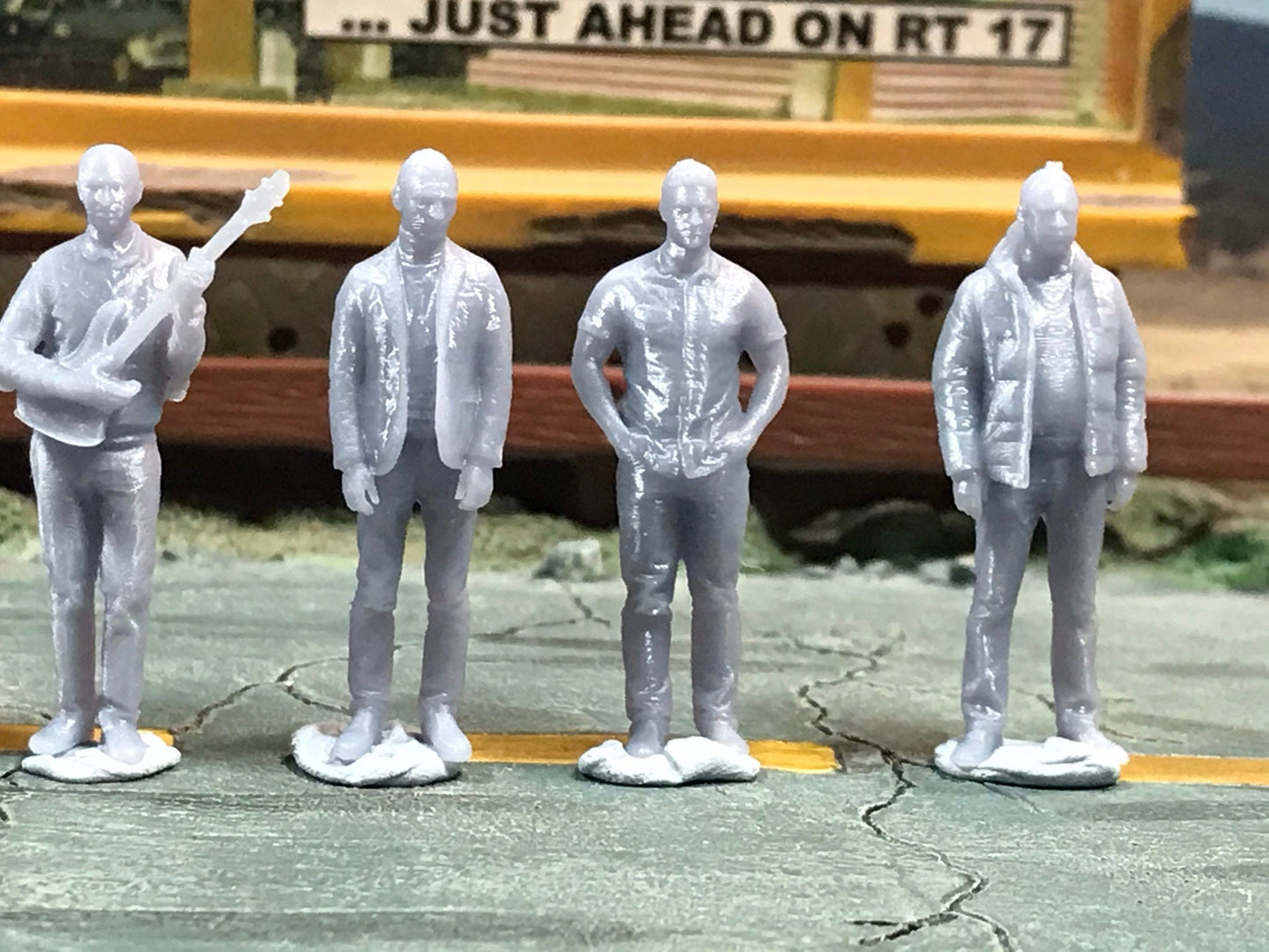 1:64 Scale Miniature People - Resin / unpainted - great for Dioramas / Hot Wheels - Made in the USA GROUP 82- Miniature Figures