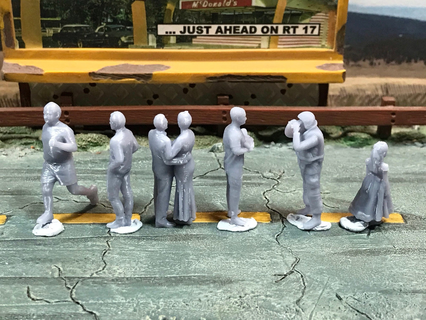 1:64 Scale Miniature People - Resin / unpainted - great for Dioramas / Hot Wheels - Made in the USA GROUP 88 - Miniature Figures
