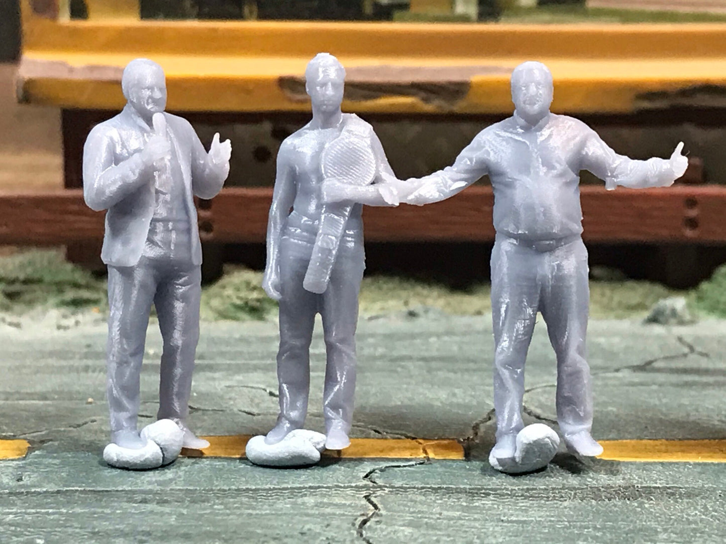 1:64 Scale Miniature People - Resin / unpainted - great for Dioramas / Hot Wheels - Made in the USA GROUP 95 - Miniature Figures