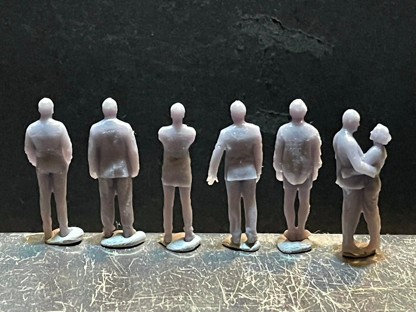 1:64 Miniature Human Figures - Resin / unpainted - great for Dioramas / Hot Wheels - Made in the USA GROUP 196 - Miniature Figures