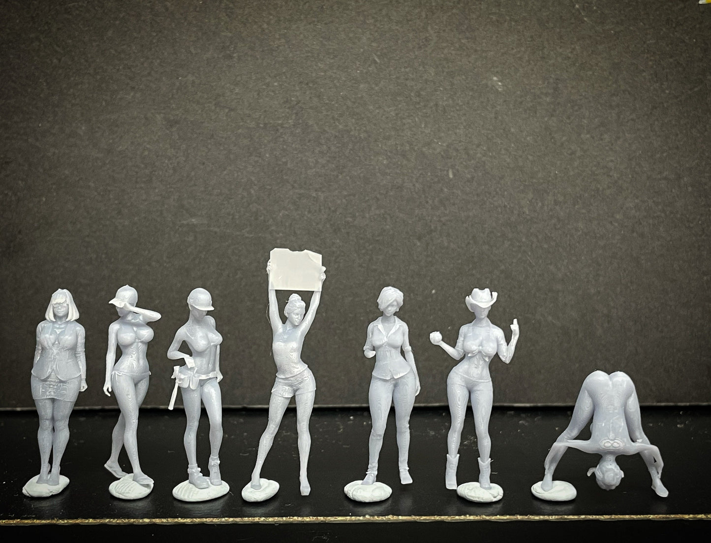 1:64 Miniature Human Figures - Resin / unpainted - great for Dioramas / Hot Wheels - Made in the USA GROUP 199 - Miniature Figures