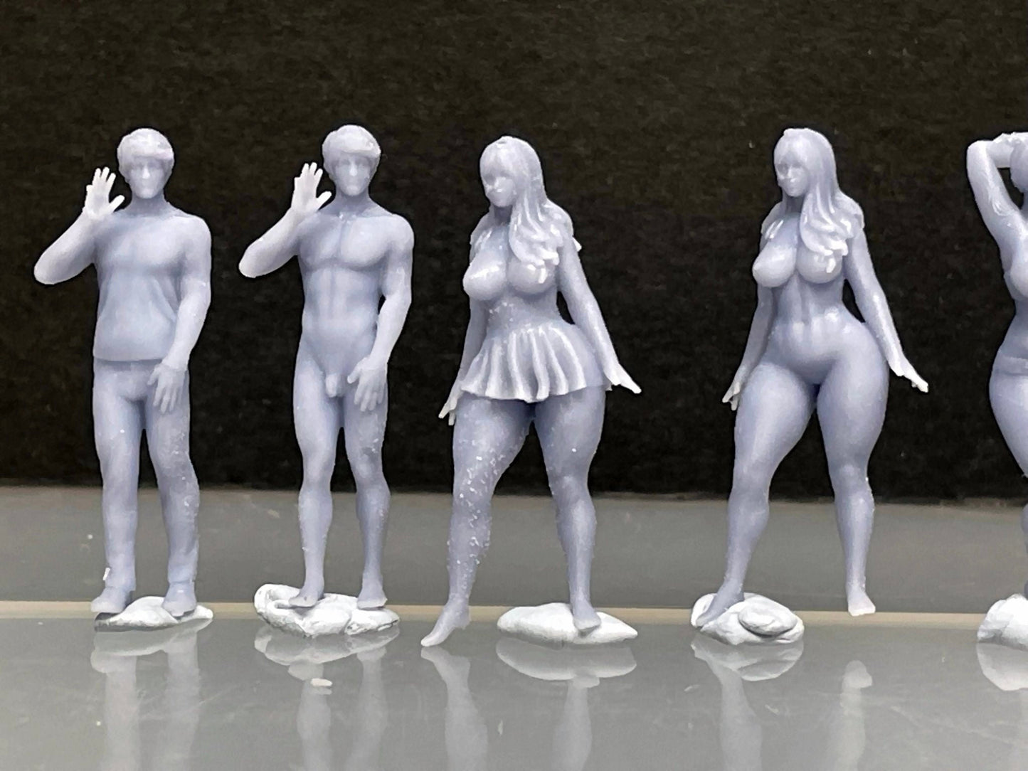 1:64 Miniature Human Figures - Resin / unpainted - great for Dioramas / Hot Wheels - Made in the USA GROUP 287 - Miniature Figures