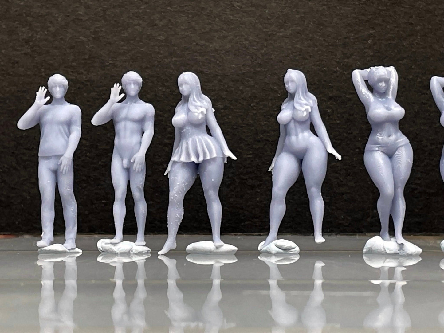 1:64 Miniature Human Figures - Resin / unpainted - great for Dioramas / Hot Wheels - Made in the USA GROUP 287 - Miniature Figures