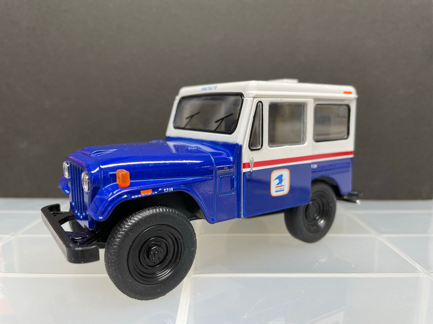 1:26 Under 5" 1971 Jeep DJ-5B USPS Truck in White or Blue Colors - Great For Dioramas & Diecast Photography - Very Detailed
