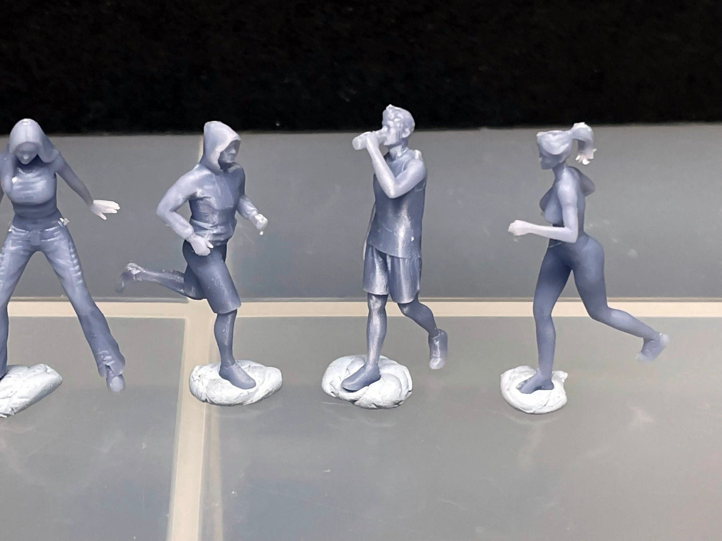 1:64 Miniature Human Figures - Resin / unpainted - great for Dioramas / Hot Wheels - Made in the USA GROUP 306 - Miniature Fast & Furious