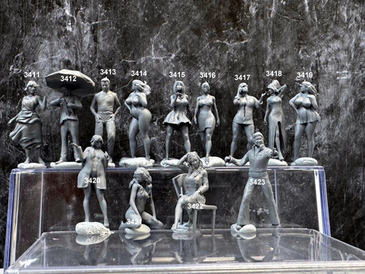 1:64 Miniature Human Figures - Resin / unpainted - great for Dioramas Hot Wheels - Made in the USA LOT 345 - Miniature 1.10