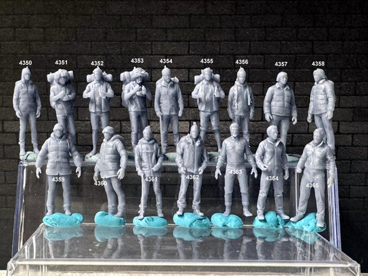 1:64 Miniature Human Figures - Resin / unpainted - great for Dioramas Hot Wheels - Made in the USA LOT 637 - Miniature 1.10 Campers / Hikers