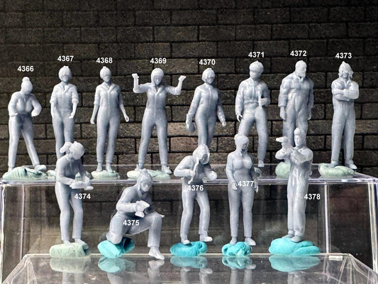 1:64 Miniature Human Figures - Resin / unpainted - great for Dioramas Hot Wheels - Made in the USA LOT 626 - Miniature 1.10 - Mechanics