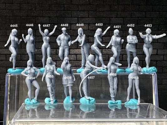 1:64 Miniature Human Figures - Resin / unpainted - great for Dioramas Hot Wheels - Made in the USA LOT 641 - Miniature 1.10
