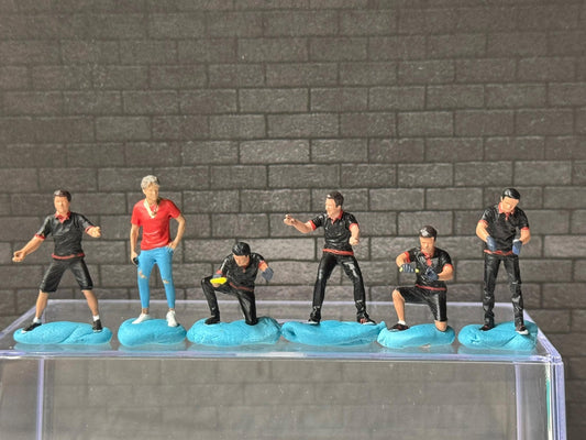 1:64 Miniature Human Figures - Painted SET - great for Dioramas / Hot Wheels - Pro Wrap Crew - Miniatures 1.10" American Diorama