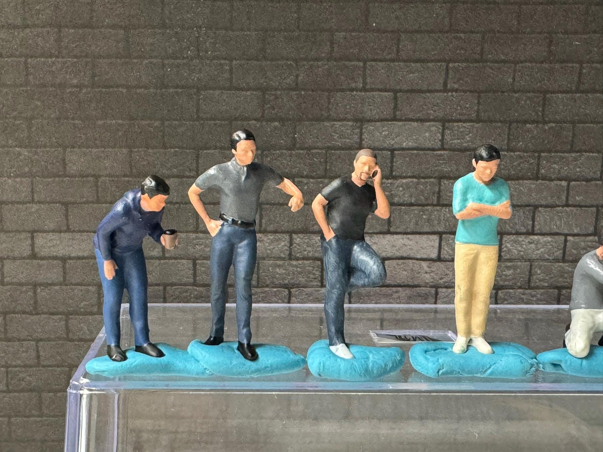 1:64 Miniature Human Figures - Painted SET - great for Dioramas / Hot Wheels - Car Enthusiasts Set - Miniatures 1.10" American Diorama