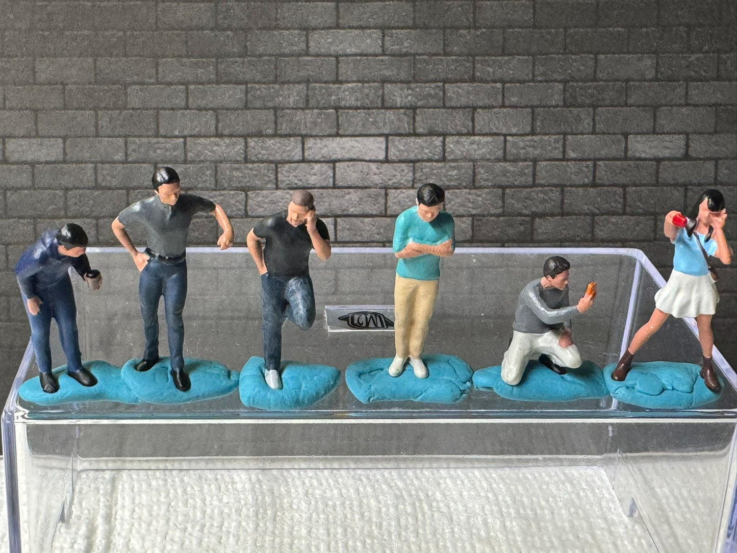 1:64 Miniature Human Figures - Painted SET - great for Dioramas / Hot Wheels - Car Enthusiasts Set - Miniatures 1.10" American Diorama