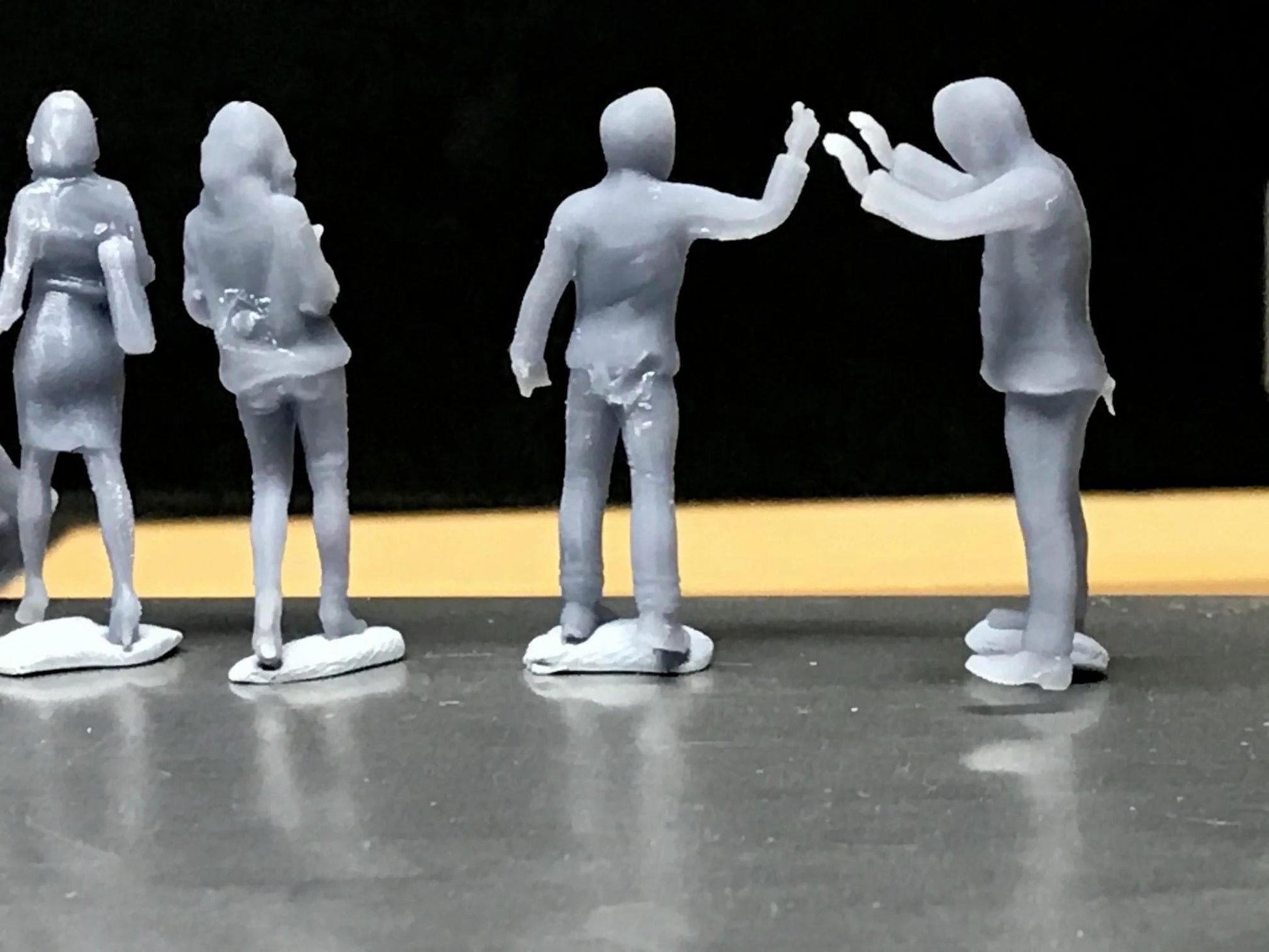 Double G 1:64 Miniature Human Figures - 3D Printed - Unpainted - great for Dioramas - Made in the USA LOT 44 - Miniature 1.10 Graffiti