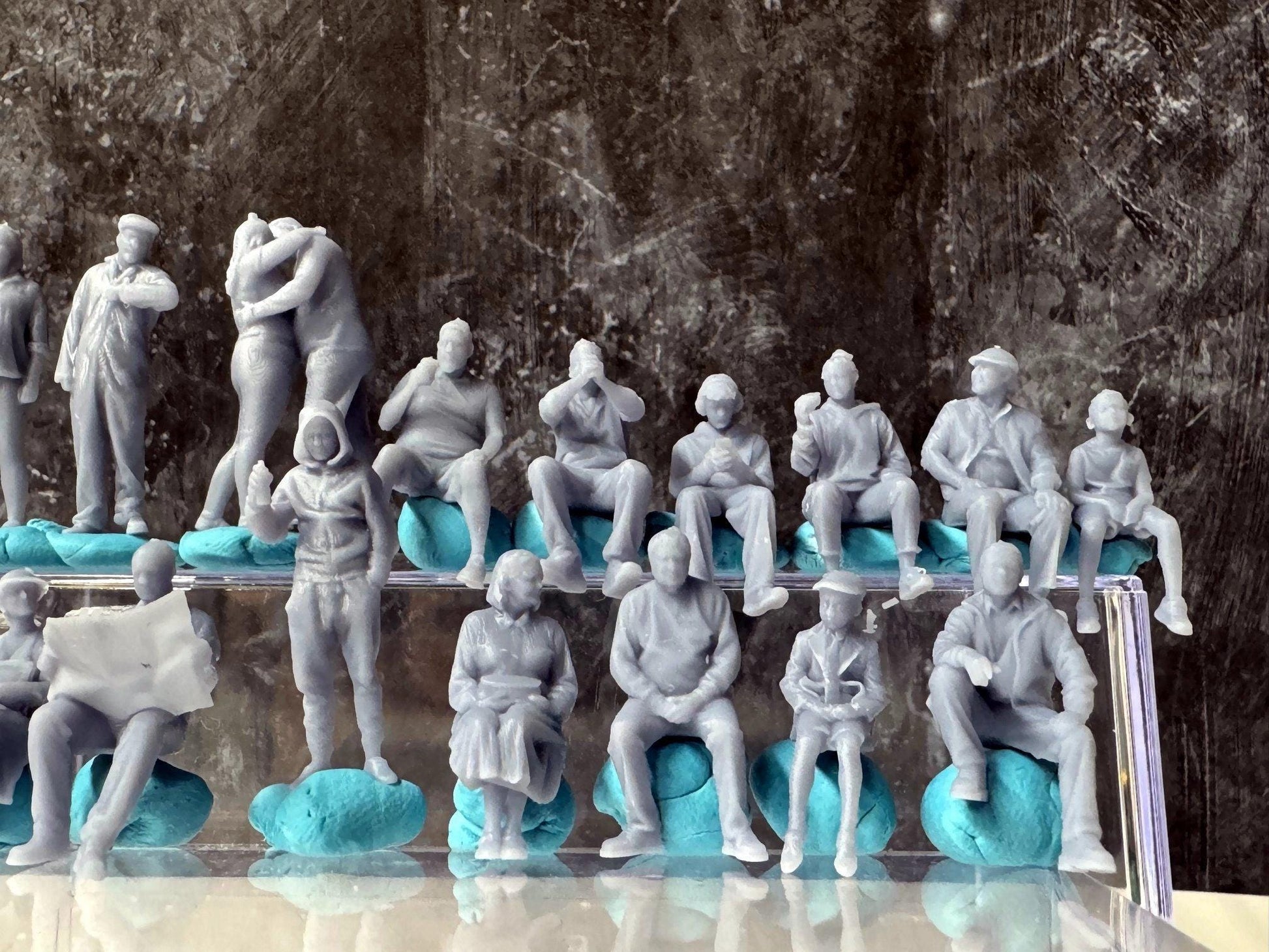 Double G 1:64 Miniature Human Figures - 3D Printed - Unpainted - great for Dioramas - Made in the USA LOT 643 Miniature 1.10