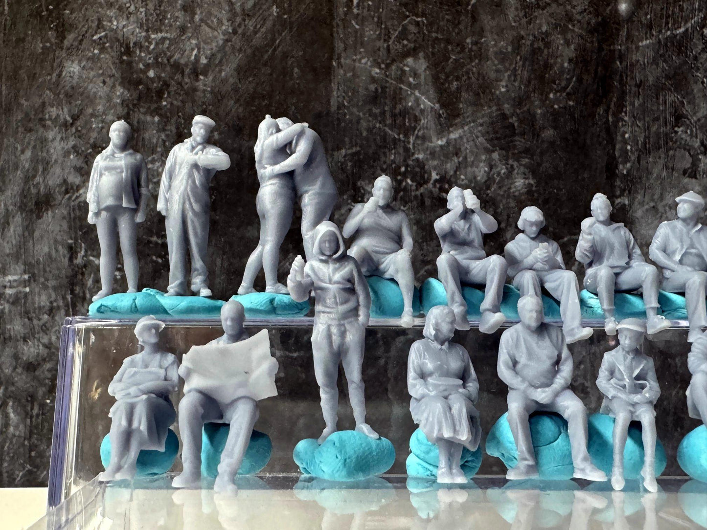 Double G 1:64 Miniature Human Figures - 3D Printed - Unpainted - great for Dioramas - Made in the USA LOT 643 Miniature 1.10