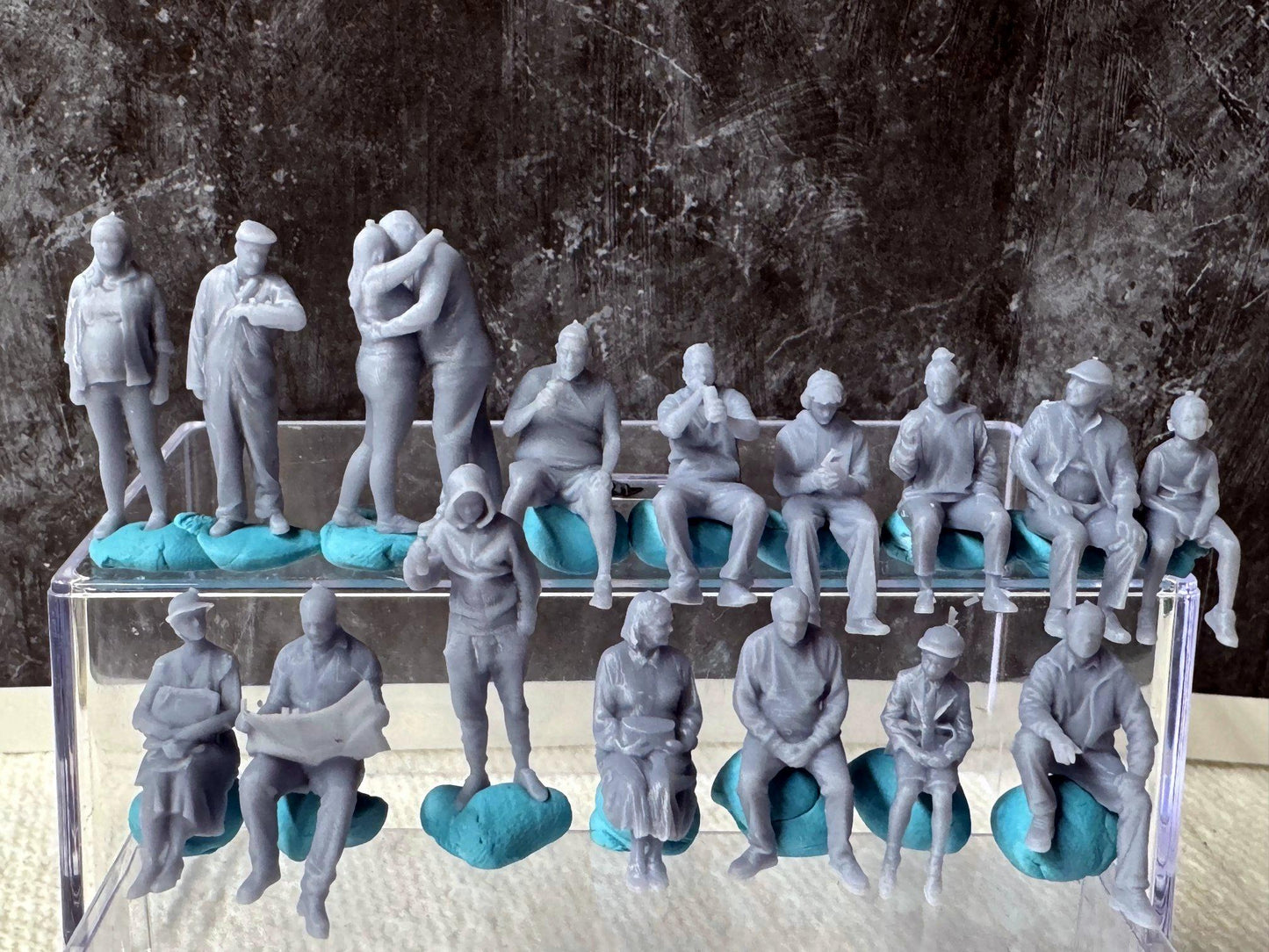 Double G 1:64 Miniature Human Figures - 3D Printed - Unpainted - great for Dioramas - Made in the USA LOT 643 Miniature 1.10