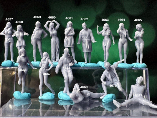 Double G 1:64 Miniature Human Figures - 3D Printed - Unpainted - great for Dioramas - Made in the USA LOT 648 Miniature 1.10