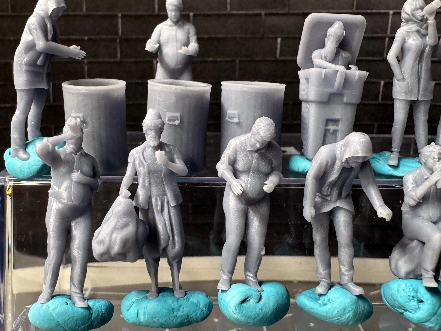 Double G 1:64 Miniature Human Figures - 3D Printed - Unpainted - great for Dioramas - Made in the USA LOT 654 Miniature 1.10 Homeless People