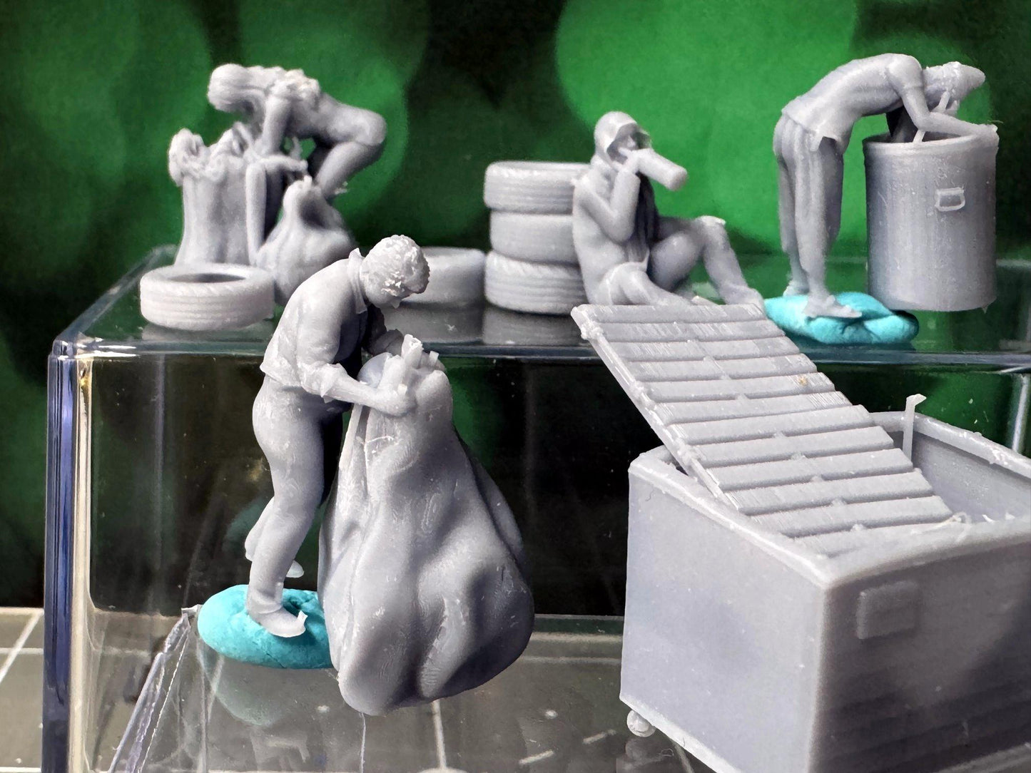 Double G 1:64 Miniature Human Figures - 3D Printed - Unpainted - great for Dioramas - Made in the USA LOT 654-1 Miniature 1.10 Homeless