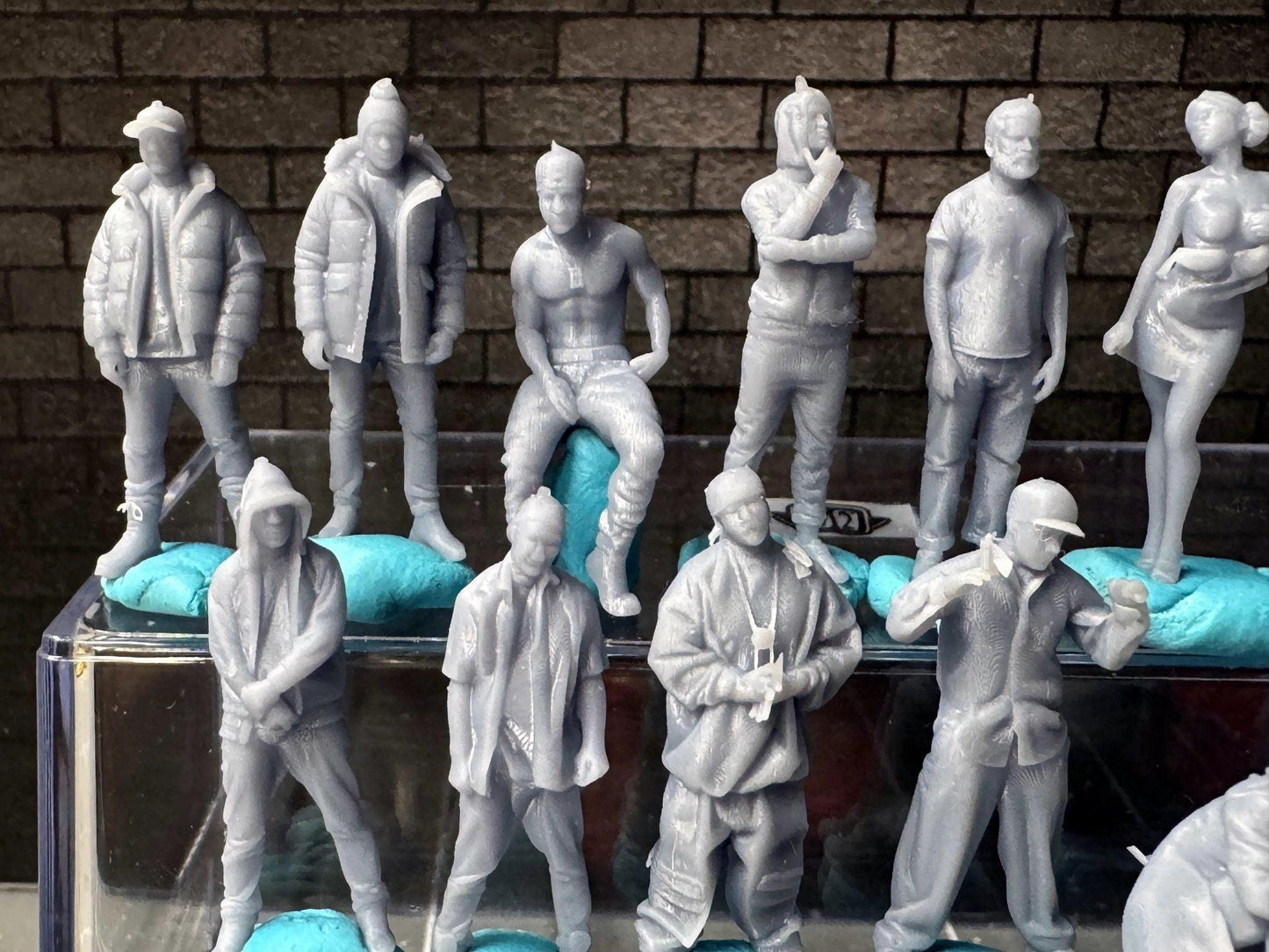 Double G 1:64 Miniature Human Figures - 3D Printed - Unpainted - great for Dioramas - Made in the USA LOT 675 Miniature 1.10