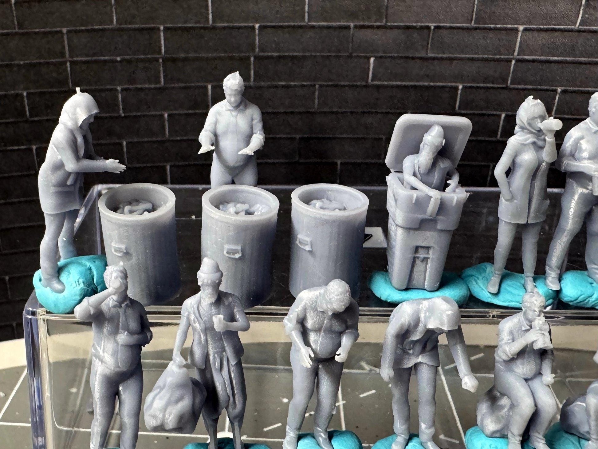 Double G 1:64 Miniature Human Figures - 3D Printed - Unpainted - great for Dioramas - Made in the USA LOT 654 Miniature 1.10 Homeless People