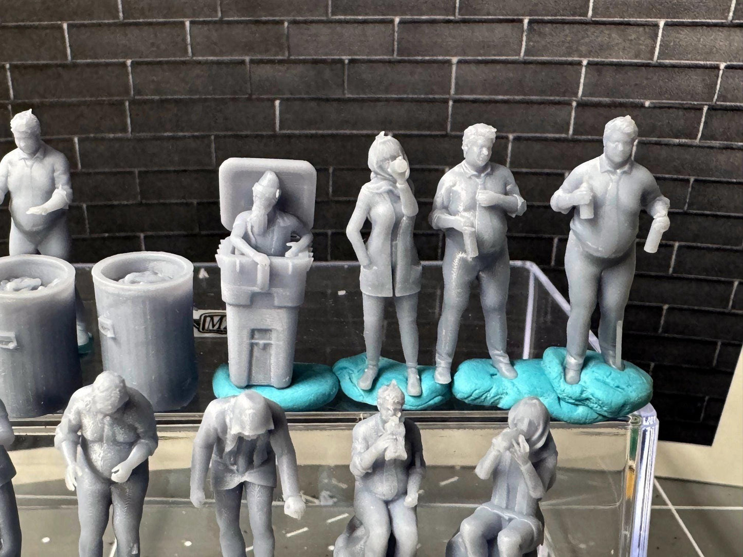 Double G 1:64 Miniature Human Figures - 3D Printed - Unpainted - great for Dioramas - Made in the USA LOT 654 Miniature 1.10 Homeless People