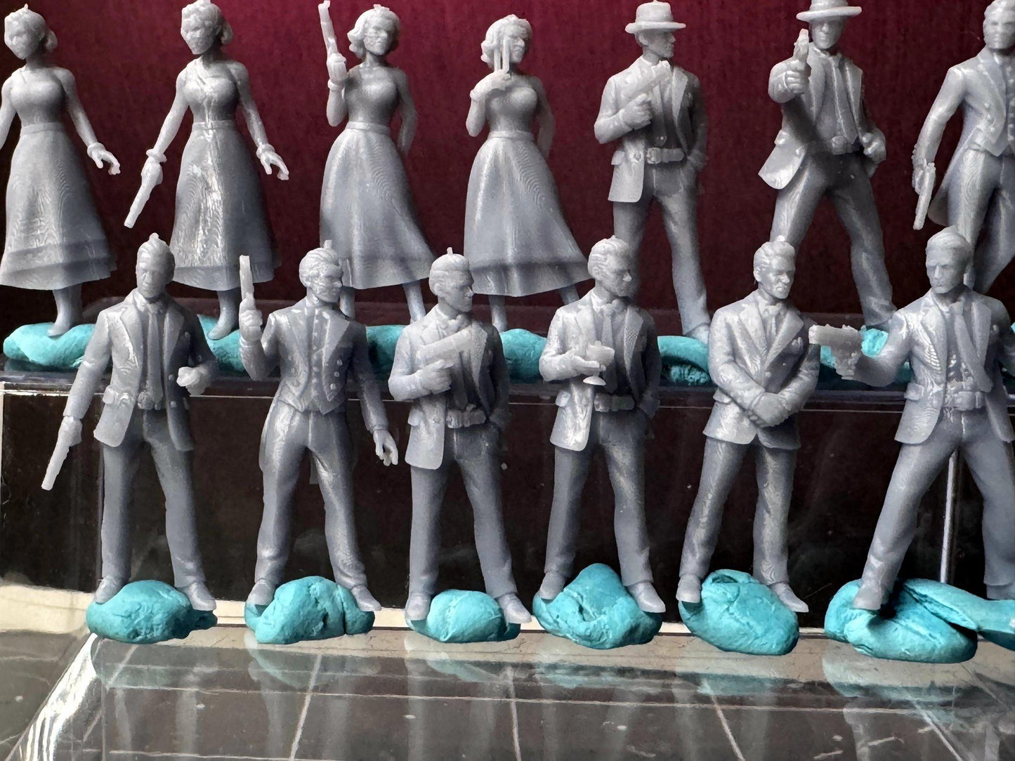 Double G 1:64 Miniature Human Figures - 3D Printed - Unpainted - great for Dioramas - Made in the USA LOT 673 Miniature 1.10