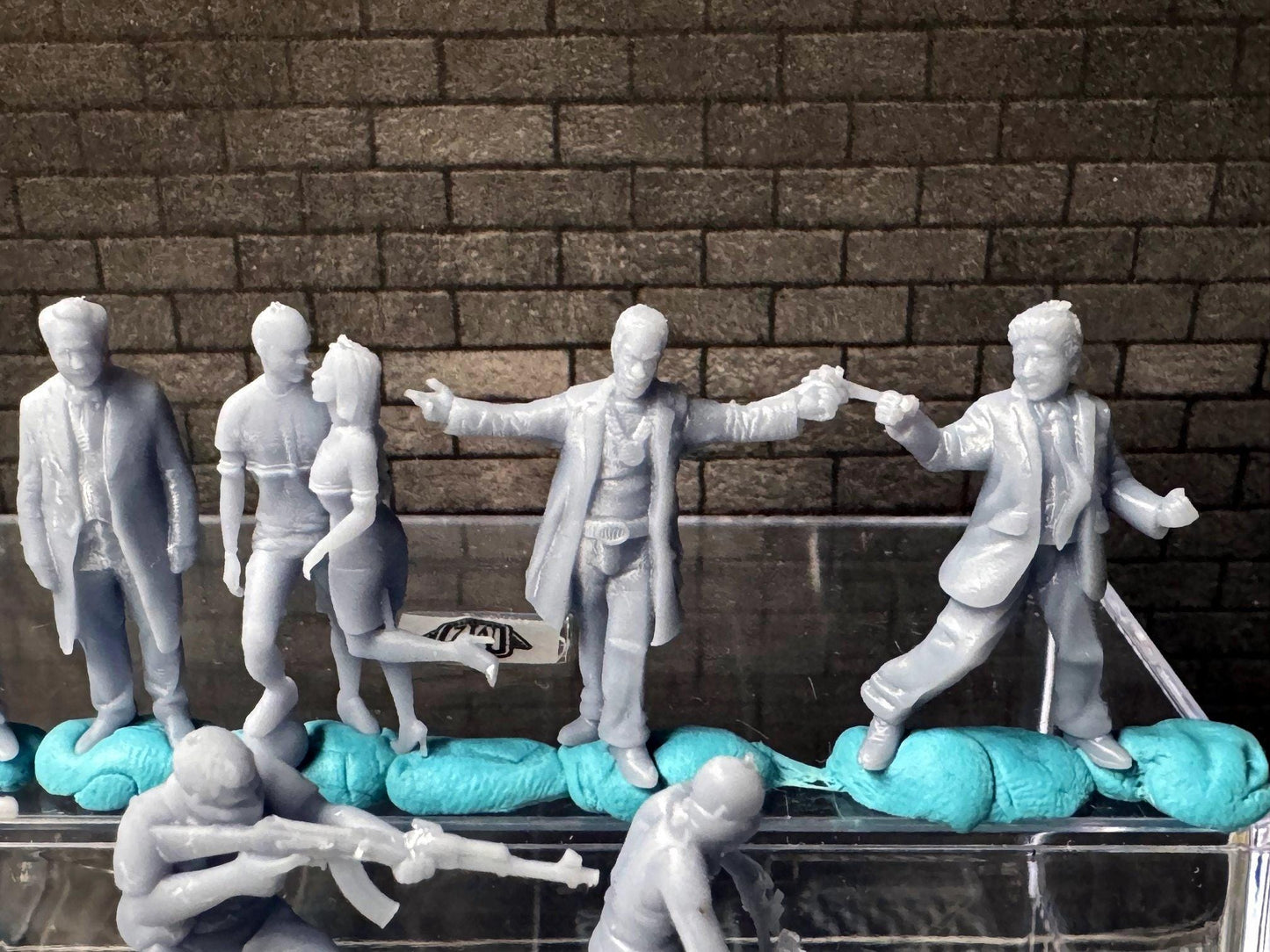 Double G 1:64 Miniature Human Figures - 3D Printed - Unpainted - great for Dioramas - Made in the USA LOT 658 Miniature 1.10