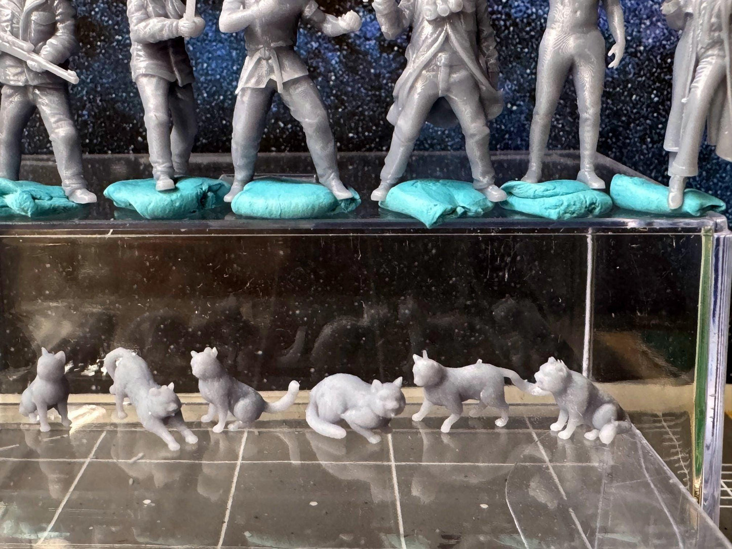 Double G 1:64 Miniature Human Figures - 3D Printed - Unpainted - great for Dioramas - Made in the USA LOT 663 Miniature 1.10