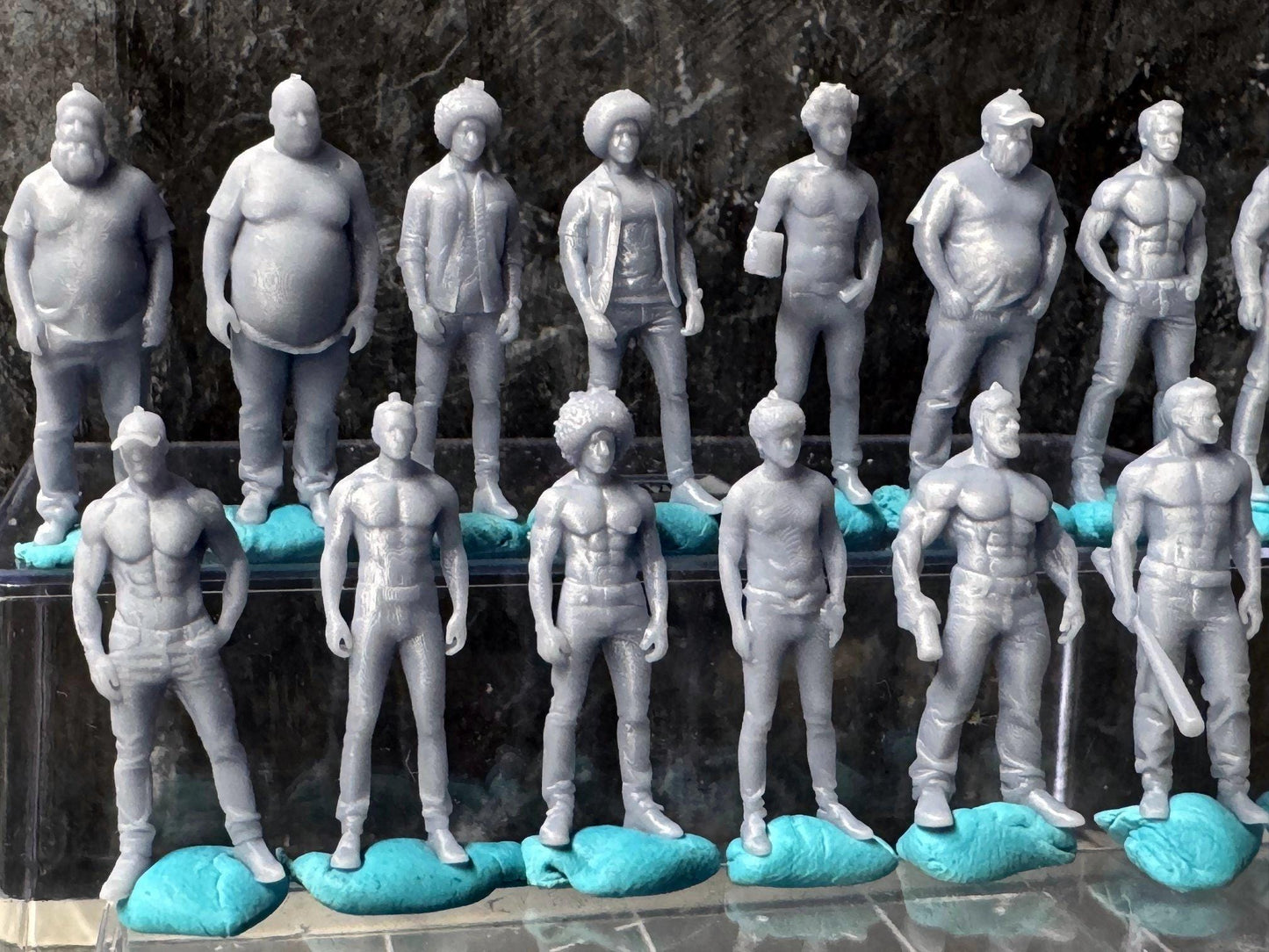 Double G 1:64 Miniature Human Figures - Unpainted - great for Dioramas - Made in the USA LOT Street Folks 1 Miniature 1.10