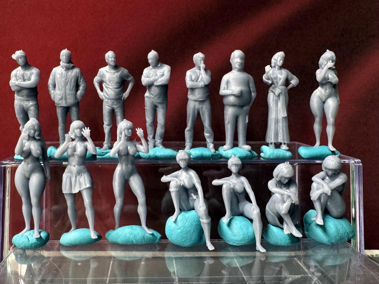Double G 1:64 Miniature Human Figures - Unpainted - great for Dioramas - Made in the USA LOT 726 Miniature 1.10 Misc People
