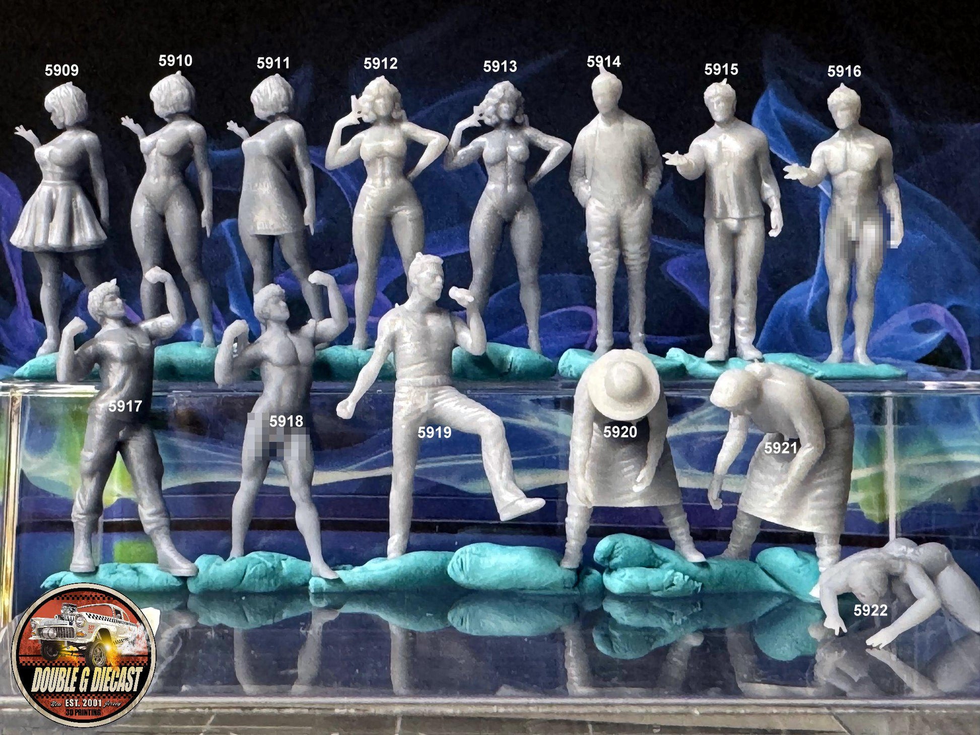 Double G 1:64 Miniature Human Figures - Unpainted - great for Dioramas - Made in the USA LOT 745 Miniature 1.10 Misc People