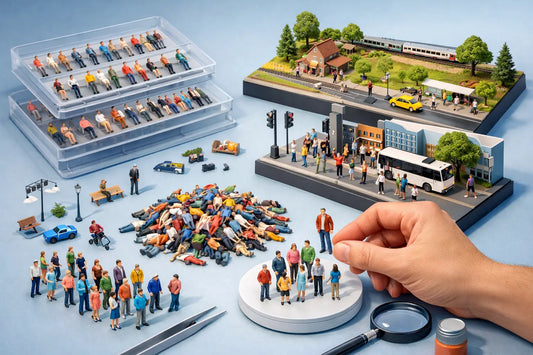 Best Miniature Crowd Packs for Dioramas