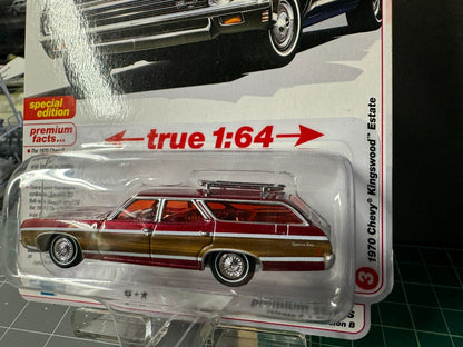 1:64 AutoWorld 1970 Chevy Kingswood Estate - Fathom Blue Ultra Red Chase
