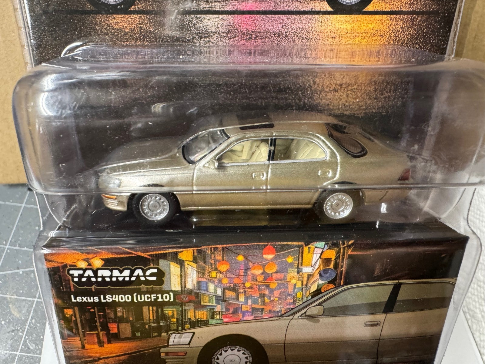 LEXUS LS400 (UCF10) RHD CHAMPAGNE BEIGE 1/64 MODEL BY TARMAC WORKS T64G-082-GO