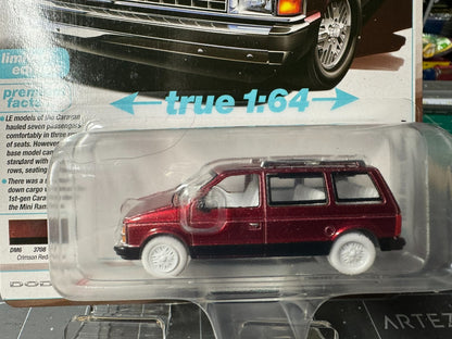 1:64 AutoWorld 1985 Dodge Caravan -Crimson Red Ultra Red Chase