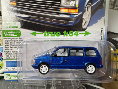 1:64 AutoWorld Premium 2026 R1B - 1989 Plymouth Voyager Turbo #AW64532