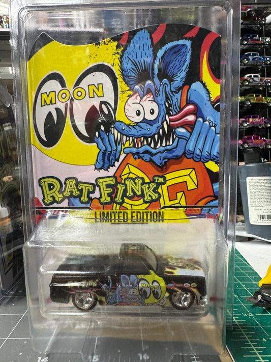 1-64 Scale / S-Scale Yohan Custom 1983 Chevy Silverado in Black RAT FINK