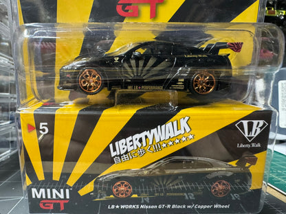 1-64 Scale / S-Scale MiniGT LB Works Nissan GT-R Black with Copper Rims - RARE