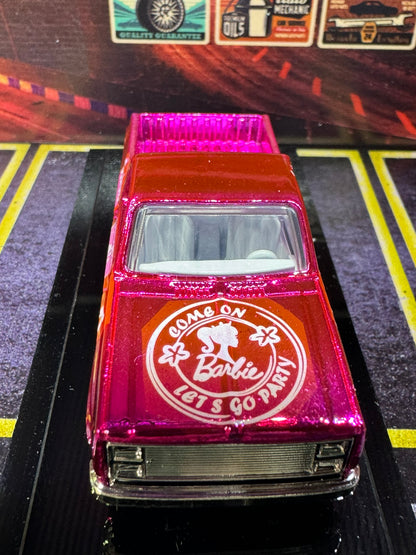 1-64 Scale / S-Scale 1983 Chevy Silverado Barbie Pink - Hydrochromed