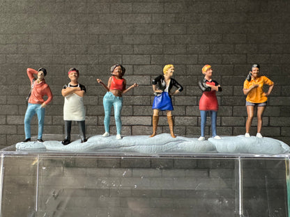 1:64 Miniature Human Figures - Diecast Metal - great for Dioramas /  Projects - Foodies  6 Figure SET - Miniature Figures