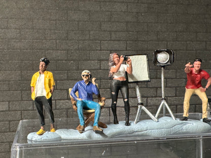 1:64 Miniature Human Figures - Diecast Metal - great for Dioramas /  Projects - Behind the Scenes  7 Piece SET - Miniature Figures (Copy)